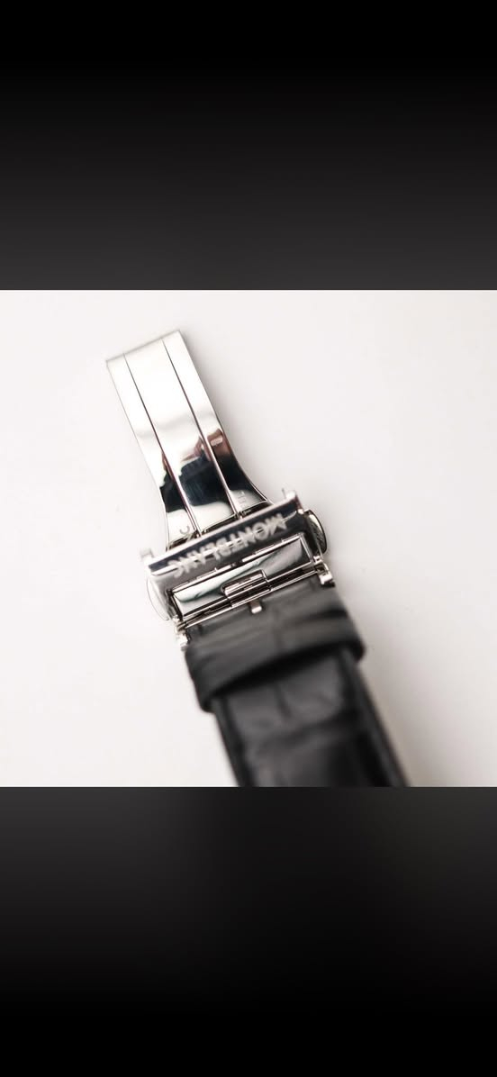 السلام عليكم مونت بلانك اصلي وكاله التفاصيل والسعر خاص او اتصال واتساب ***********
