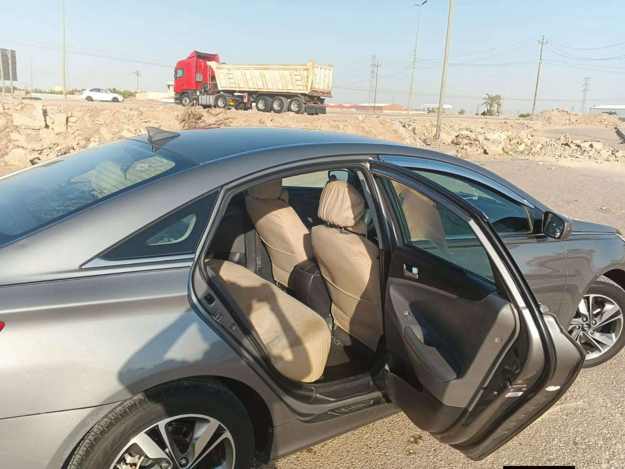 السلام عليك سياره البيع سوناته مديل 2013 رقم بغداد موميز بسمي تحويل ثاني يوم في ميسان رقم الهاتف 
***********

السعر 128 وبيه مجال حك الجيه
