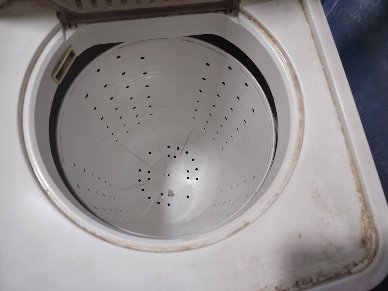 السلام عليكم ورحمة الله  غسالة للبيع اي عطل مابيها مستعجلة ع بيعتها السعر 100وبيها مجال العنوان بعقوبة بهرز الدواسر


**إذا كنت صاحب هذا الإعلان وتريد حذفه لأي سبب، رجاءا أرسل رسالة إلى الدعم الفني**