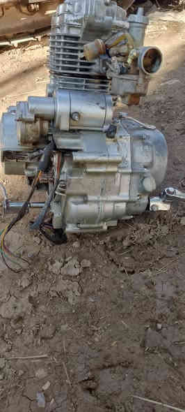 السلام عليكم محرك ستوته جمره للبيع 2024 شغال المكان واسط عزيزيه السعر 100اي استفسار  ***********
