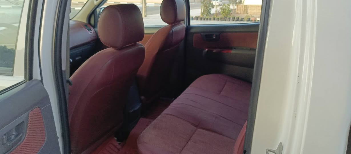 تيوتا فور ويل موديل 14 كير عادي
سياره جديده ماشيه 186 
رقم اربيل انكليزي سياره بيه طخه خفيفه بالدعاميه ومبدله 
وفاتحين البنيد والجاملغ فقط تطبيع بدون تبديل كفاله 
سياره جاهزه تخم تاير حداديه جديده تبريد ثلج 
مكينه مامفتوحه بلاديه 
عارضه 200 وبيه مجال قليل
***********
