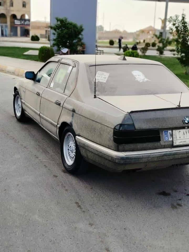 للبيع
بيم حجم 735
رقم كركوك  مشروع وطني 
شرط التحويل 
محرك كير شرط 
تخم تاير جديد
صدر جديد
كهربائيات كلها شغاله 
مسجل شاشه 
آربع بطائن بوب جدد 
دشبول جديد
السياره جاهزه ماناقصها شي مكان السيآره تكريت الأستفسار آتصل ع صاحبها 
‭0770 952 3875
