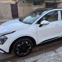 للبيع فقط  كيا سبورتج خليجي   موديل 2023  المواصفات  بنوراما اربعة انظ...