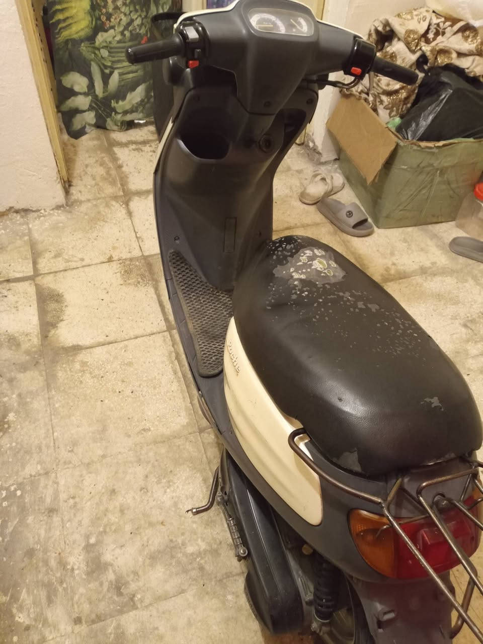 دراجه منغولي موديل 2007 سعر 375 نظيفه دراجه 
عنوان كربلاء حي الحر 
رقم ***********
