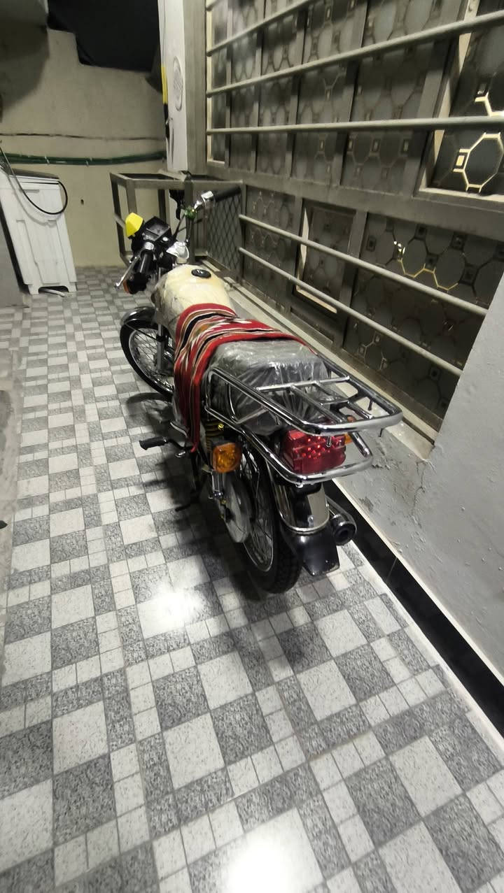 السلام عليكم. 
دراجه نامه للبيع السعر.750

الاستفسار. ***********
العنوان. ديالى بعقوبه تقاطع الساده حي العبور
