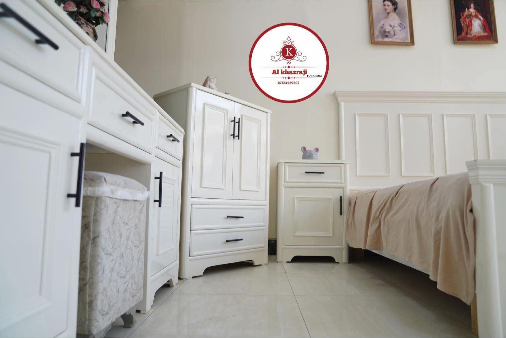 ⁨ موديل درة نجارة عراقية 100‎%‎ نجارة عراقية ضمن وجبة الدرجة الاولى  السعر 2 ملايين 850 الف ضمن وجبة الدرجة الاولى وضمن وجبة الأصباغ البويه غرفة 6 ابواب طابقين ملحق داخلي داخل صاج طبيعي 4 ملم وجهه الغرفه 5 ملم mdf جميع ملحقات الغرفه والكنتور الوجهه 5 ملم mdf اما الداخل 4 ملم صاج طبيعي  القاعدة بلوك صاج  الظهر چرچوبة داخلية شد براغي  النرماده شرطية   مجرات تحفير في الخشب صبغ اوف وايت  طابوريه هديه قياسات الغرفة الكنتور  طول 3.30سم ارتفاع 2.35  سم  عمق 60سم الميز مرايه 1.50 سم الجربايه 3.00 سم  المنام 1.70سم في 2.00سم الزاويه 1.15 سم عمق 60سم ارتفاع 2.35 سم السعر 2850 الشد والتوصيل مجاني إلى جميع محافظات العراق    تتوفر لدينا داخل صالة العرض تشكيلة من الموديلات 😊 📍 _زيارتنا على موقعنا حلة / منتصف شارع ابو القاسم /من جهة سوق الحلة الكبير مجاور دكتور مكي الابراهيمي طبيب الاسنان.. ***********   *********** #معرض_ومعمل_الخزرجي_للأثاث  #اكسبلورexplore #بغداد #الشعب_الصيني_ماله_حل😂😂🏃🏻‍♀️ #creatorsearchinsights 
