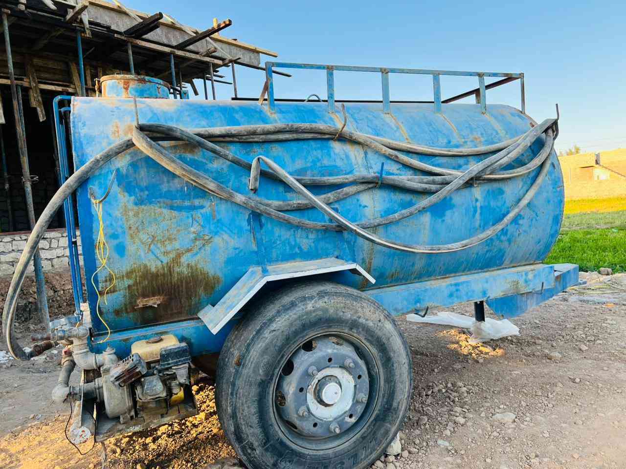 السلام عليكم /// مقطوره للبيع السعه 5/000 ونص لتر مكانه الانبار


**إذا كنت صاحب هذا الإعلان وتريد حذفه لأي سبب، رجاءا أرسل رسالة إلى الدعم الفني**