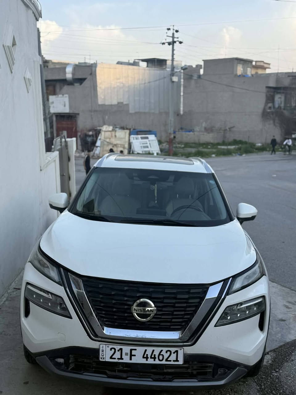 SLسەلاموو عەلیک نیسان ڕۆگ مۆدیل2023مواسەفات مواسەفات.دەرگای بەسمەکوشن جڵد سڵاید ڕاداری لاکان و پیشوو دواوە کامیرای 360دەرەجە ئاوینەی کارەبا سنوق کارەبای وەزۆر مواسەفاتی تر سەیارەکە زۆر جوانو تازە ماوەتەوە وە سەنەوەی تازەیە ڕەقەم سلیمانی گیڕو مەکینەی بەشەرت  شوێن سلیمانی بۆزانیاری زیاتر پەیوەندی بکەن بەم ژمارە تەلەفونە***********وەسەبارەت بەسعریش تەلەفوون بکەن بەم ژمارەی سەرۆ
