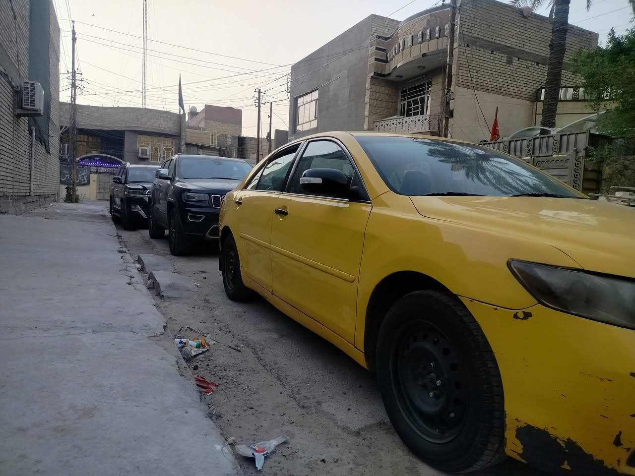 سلام عليكم كامري للبيع وارد امريكي 2008 محرك 2400. اربع سلندر مجفت محرك قبل اربع اشهر لاتبخير ولا تنقيص تبريد خير من الله تخم تاير باتري جديد منظومة غاز بعد ما خلص الضمان بعد  كير خير من الله دهن فلتر جديد بس حداديه شويه السعر 65ورقه مكاني بغداد حي اور الشراي يتصل والمو شراي رجاأ لا يكسر بحلال العالم وبيها مجال حك الجيه.     رقم تلفوني ***********وموجود واتساب أيضا على هذا الرقم
