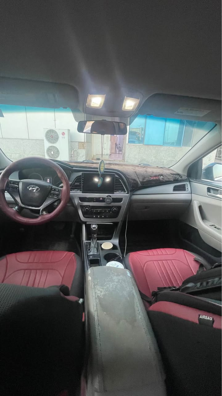 السلام عليكم
سوناتا 2015 وارد امريكي
الحادث بنيد فقط مصلح نفسه
محرك 2400 GDI جديد توه شديته صار شهر
ربلات المحرك والگير جدد
تخم تاير جديد
حدادة كلها جديدة حتى المشط وياها ما صار اسبوعين
ادامة كامله لمنظومة البانزين نوزلات بلكات فيول بمب كله جديد مو تنظيف
دوشمة جديدة
نقصها بس بوليش والبدي شوفة العين
سعرها 120 وبيها مجال
مكانها البصرة التنومة
*********** البصرة, العراق
