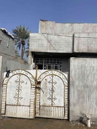 الدار للبيع المساحه ٢٠٠ متر البيت قاطين وشوارعه كله تبليط الاستفسار ٠٧...