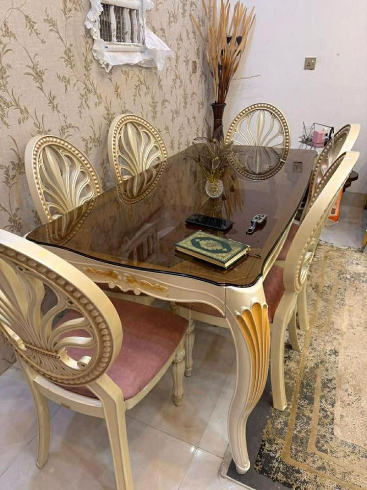 #بيع_مستعجل📌👇🏻
١. ميز للبيع (٦) كراسي تركي نظيف💯
٢. ميز للبيع (٤) كراسي ماركة اكيا مثل الصور💯
العنوان #اربيل_هولير_نوي📍للمزيد مراسلتي✅👍


**إذا كنت صاحب هذا الإعلان وتريد حذفه لأي سبب، رجاءا أرسل رسالة إلى الدعم الفني**