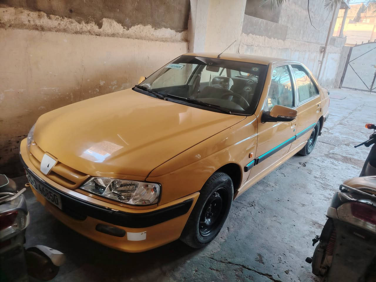 السلام عليكم بيجو بارص2015 باسمي بدون حادث فقط بنيد تبديل بدون ضربه +بارد بالچاملغ الخلفي خمس اصابع سونار موجود باسمي شخصياً شرط التحويل عنواني بابل حله مركز مدينه السعر 47 وبيها مجال هاتف *********** غير متواجد علفيس فقط هاتف
