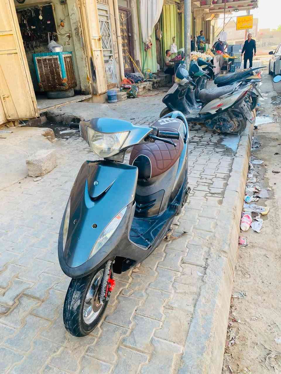 ماكس عدله ما صارله هواي من نازله من الحاويه كفاله اي نقص ما بيه كله شغاله مكينه مكفوله من كلش نعومه تخبل سعر ٦٧٥ وبيه مجال بسيط ***********
