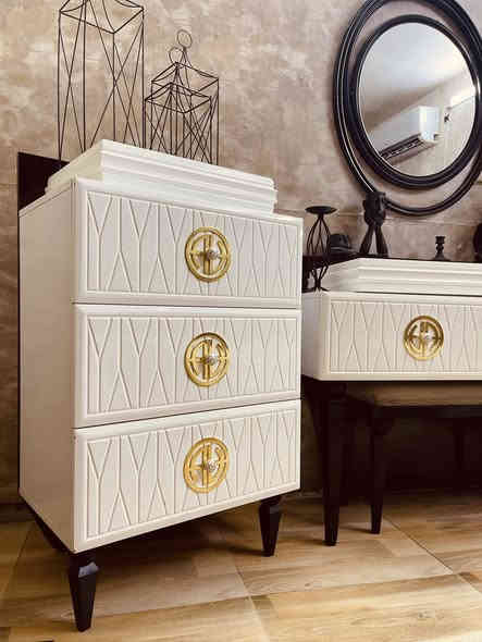 غرفه تركي مودرن 9قطع نضيفة مابيهه اي ضرر مكاني بغداد للاستفسار ‭0771 227 1579‬
