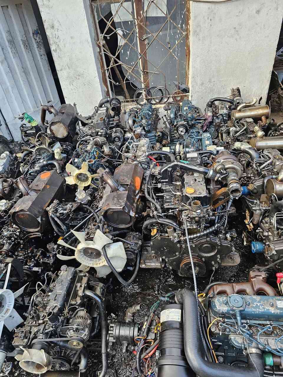 0750-421-59-63
0772-440-35-85
0788-423-03-03
واتساب اربیل


**إذا كنت صاحب هذا الإعلان وتريد حذفه لأي سبب، رجاءا أرسل رسالة إلى الدعم الفني**