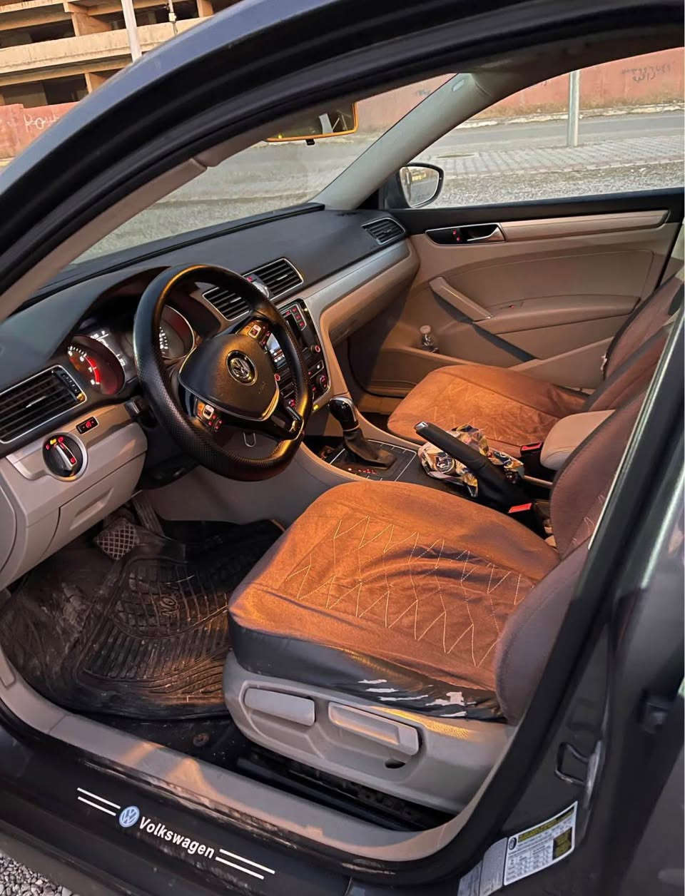 پاسات موديل 2016 مواصفات S
2 قطعه صبغن بي شاصي و بي داخلي. ايرباك ستيرن سيسته م
مه كينه 18 و توربو..گير و مه كينه بشەرتن بي عيبن و نەڤەکرینە
سياره جاهزه بي مصرفه.سياره يا ل زاخو تحويل ب شرته
15$ ورقه غرامه يي لسه ر دي ش سعري هين خار
سعر:117$ ورقه و مجال 
رقم تلفون كورك & وتس اب: *********** زاخو, دهوك
