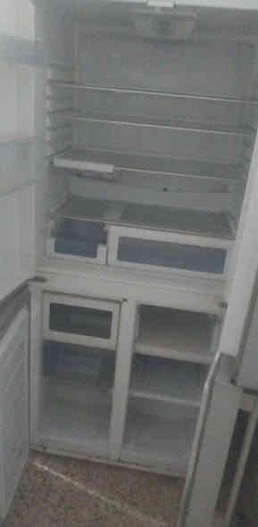 غراض للبيع مكان دوره اكو توصيل ***********
