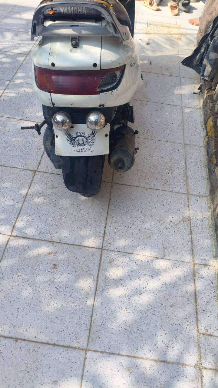 السلام عليكم فراشه فحل للبيع نضيفه  دراجه تشتغل وتطفي يرادلهه كابريتر كابريتر مالتهه مفطوره مكان ديوانيه حي الفرات سعر ب١٧٥ ***********
