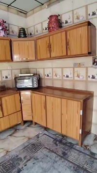 كاونتر للبيع 13متر 600 وبي مجال 07769263116