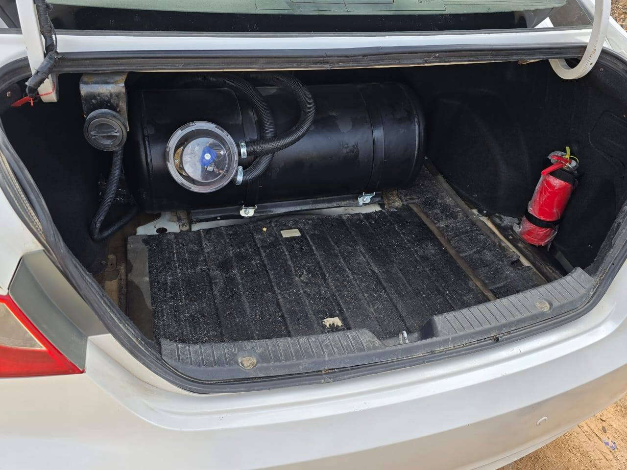 السلام عليكم سوناتا للبيع موديل 2010 خليجي مكفولة كفالة عامة ما عدا الدعاميات رقم اربيل الدولي تحويل مباشر مكان السيارة بابل تحتوي على منضومة غاز جديدة كير مكينة حدادية تبريد كفالة عامة  السعر 118 بيهة مجال حك الجية للاتصال ***********
