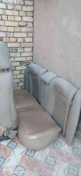 سلام عليكم  غرفه مال جارجر الون عسلي  للبيع جاهزه السعر 200 جوه سوك وبيهن مجال مكان رفاعي ***********
