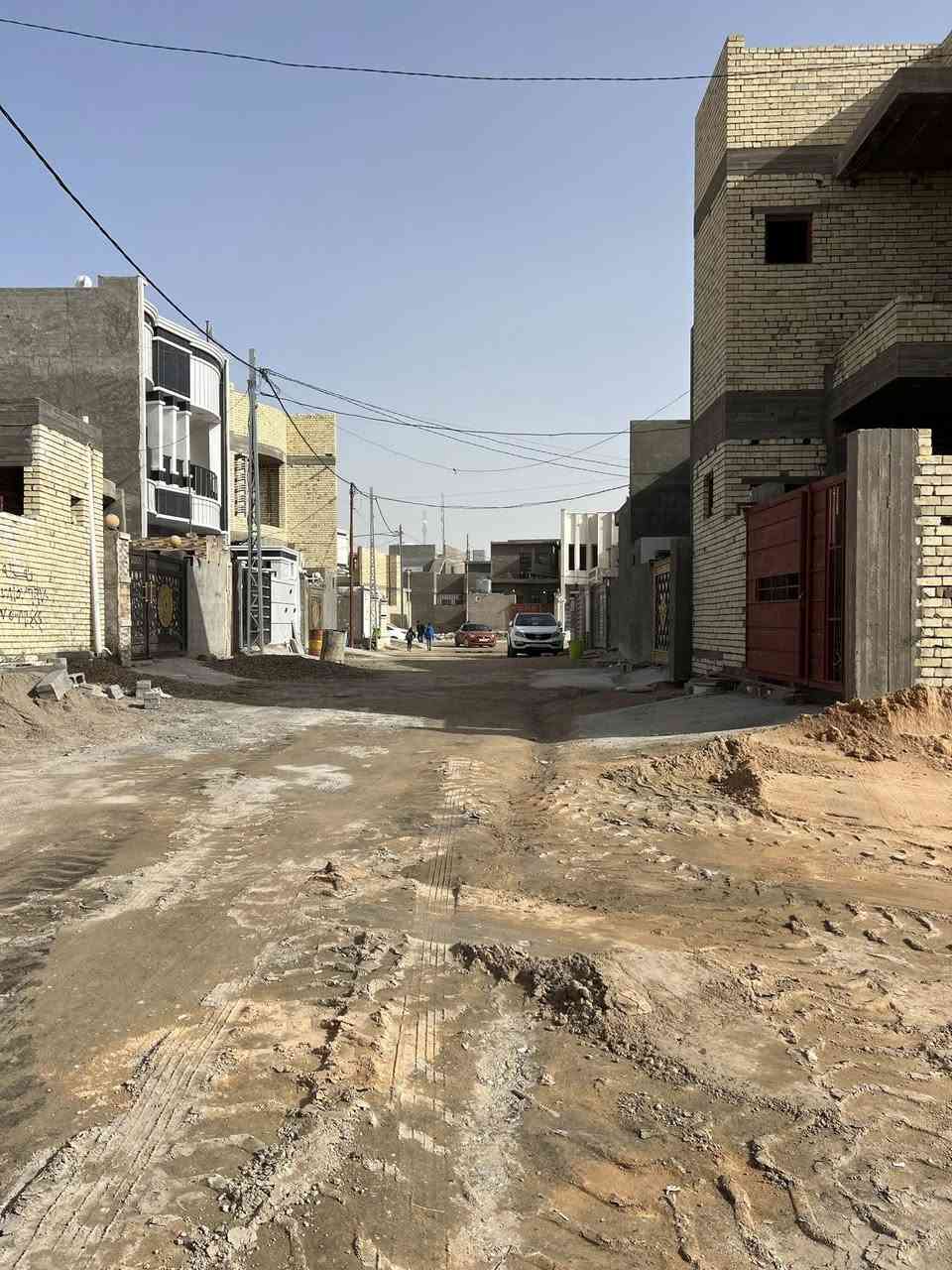 سلام عليكم
ارض للبيع 
مساحة 150 متر واجهة 7،5 نزال 20
ارض بچر والشارع 10متر 
خدمات كامله ماء كهرباء ⚡️ جيران كلهم ذهب ناس مثقفة وموضفين 
شارع الأرض مو تبليط لأكن يبعد عن التبليط 50 متر 
صنف العقار طابو زراعي سند 25 

العنوان الأنبار فلوجة جغيفي الثاني قرب جامع صفوى الرحمن والموقع واضح كدامكم بل صور 

السعر 43 وبيها مجال بصيط
اي ستفسار الأتصال علا الأرقام

***********  ➡️اتصال 📲
 ***********➡️اتصال 📲
*********** ➡️واتساب فقط 📲

#مكتب_الجزيرة_للعقار…
