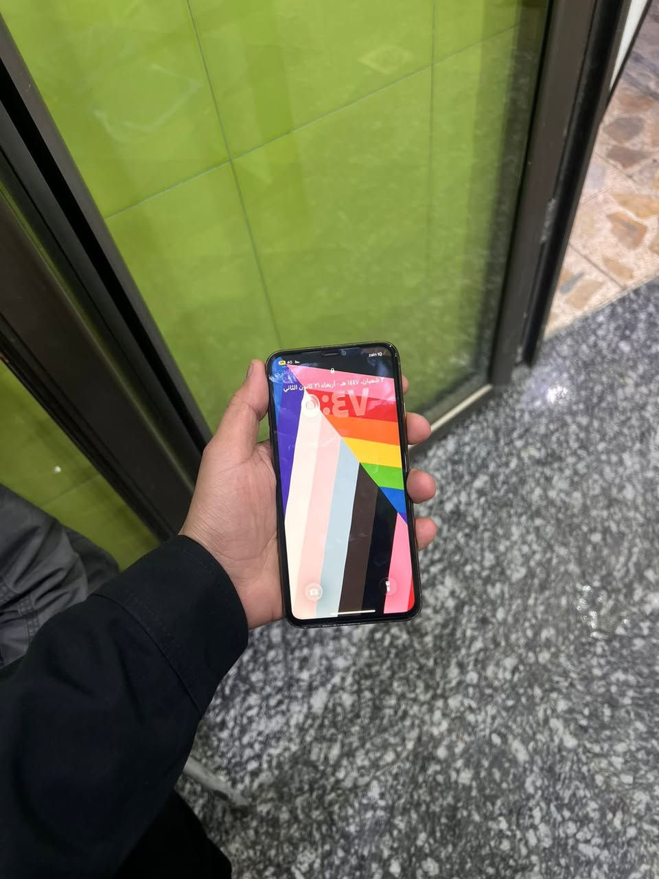 سلام عليكم ١١برو ماكس ذاكره ٢٥٦بطاريه ١٠٠مبدل بطاريه فقط السعر ٣٥٠وبي مجال ناصريه مركز ***********
