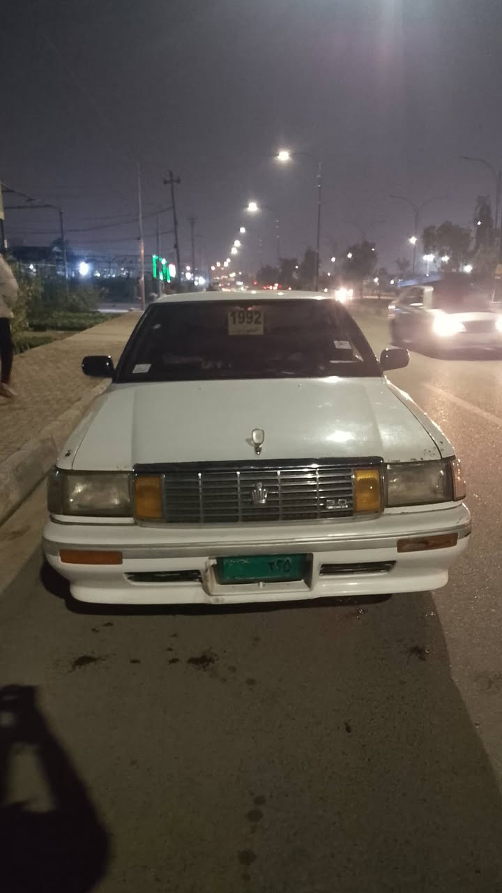 السلام عليكم اخوان عدنه هاي السيارا البيع هرتوب السيارا حلوه كير تومتيك كشي ما يعوزها طخم تايات جداد باتري جديد سيارة داخل احمر شاشا أو سماعات جداد جامات كهرب الموديل 1990 سيارا اصل ياسار محرك بطه اخوان كلو اصلي سيارا اصل ياسار وال سعر خاص *********** هاذا الرقم ال يريد يخابر أو يدلال 🫡
