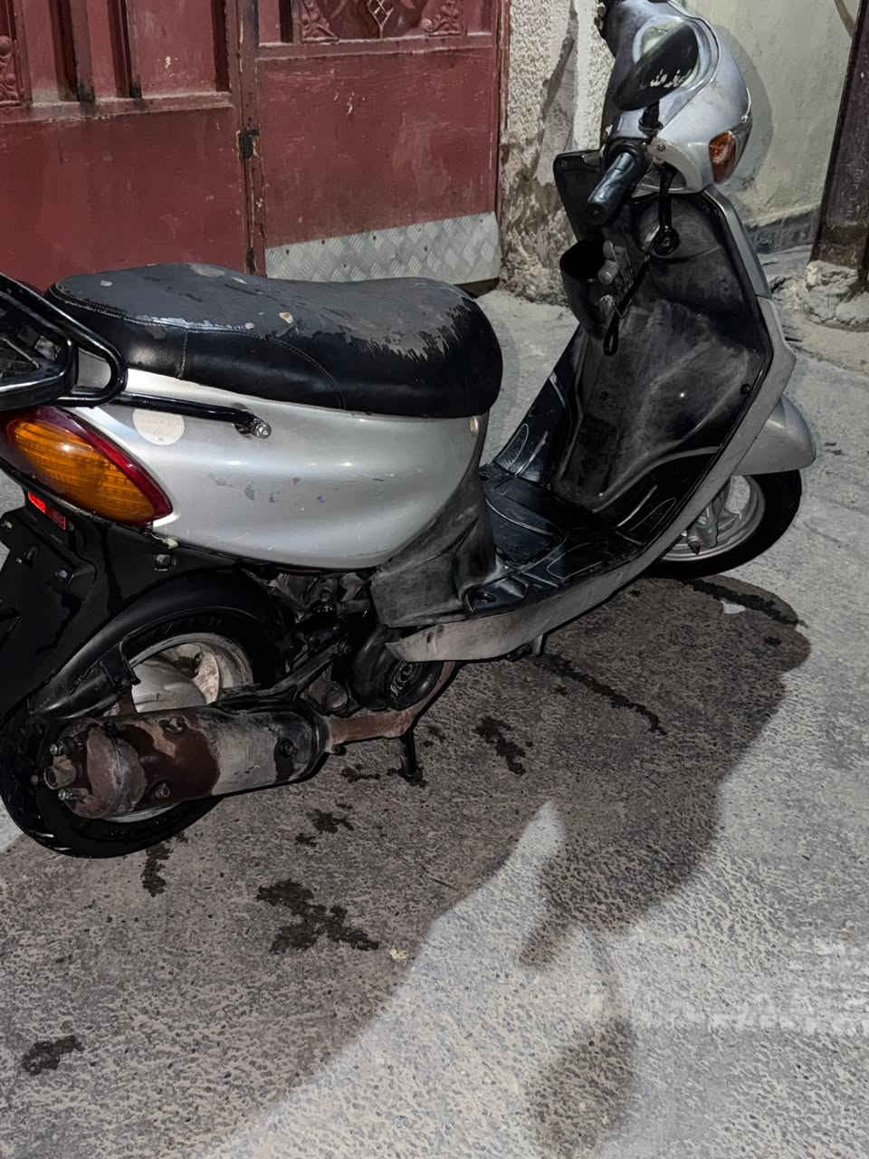 دراجه ماكس قجمه دراجه حلوة ونضيفه ما نقصها اي شي السعر 500بغداد مدينة الصدر الاورفلي ***********
