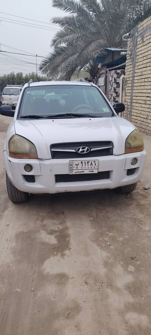 السلام عليكم توسان للبيع موديل 2009 مكفوله عدا الدعاميات مصبوغه أثر شخوط محرك 2000 مامفتوح على وضع @الشركه رقم بغداد الماني بأسمي تحويل مباشر لمعرفة التفاصيل الاتصال على الرقم *********** السعر115 وبيه مجال المكان بابل /جبله
