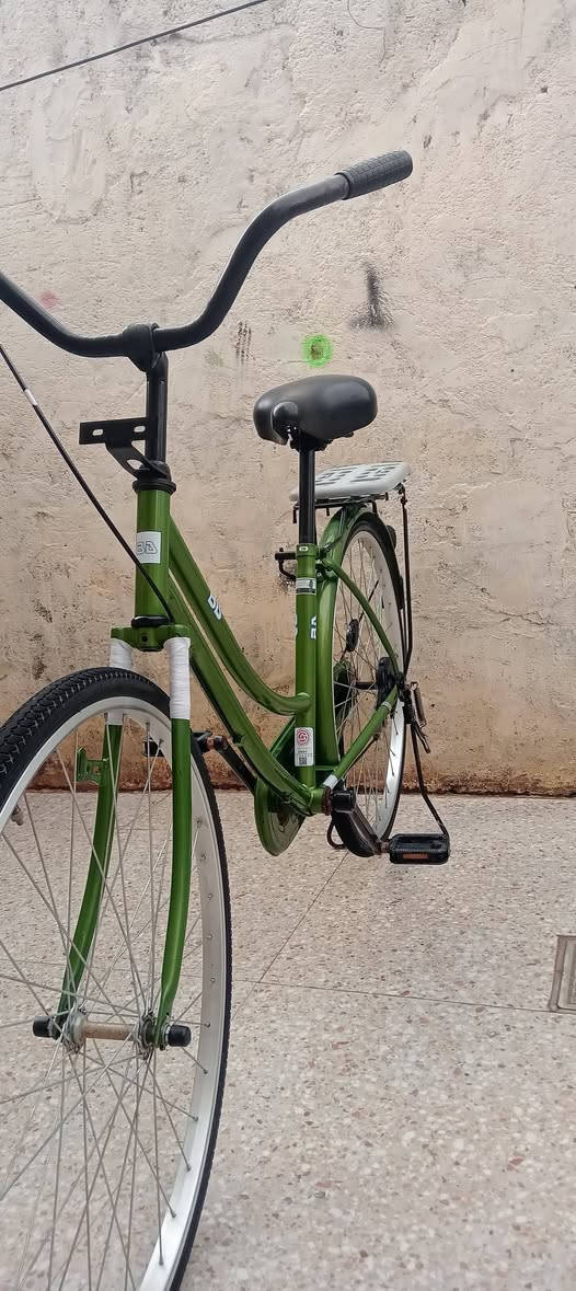 السلام عليكم بايسكل بيجي موديل 21 للبيع السعر خاص🖤


**إذا كنت صاحب هذا الإعلان وتريد حذفه لأي سبب، رجاءا أرسل رسالة إلى الدعم الفني**