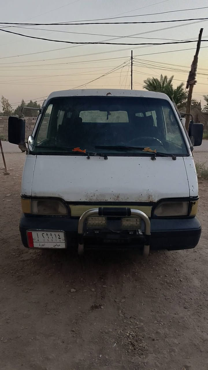 سلام عليكم سياره كيه بسته للبيع موديل 94سنويه ساقطه صالهه شهرين كير اكسن مكفولات بس المكينه بيه تنقيص وتبخير المكان تقاطع النهروان السعر 30وبيه مجال رقم الهاتف ***********
