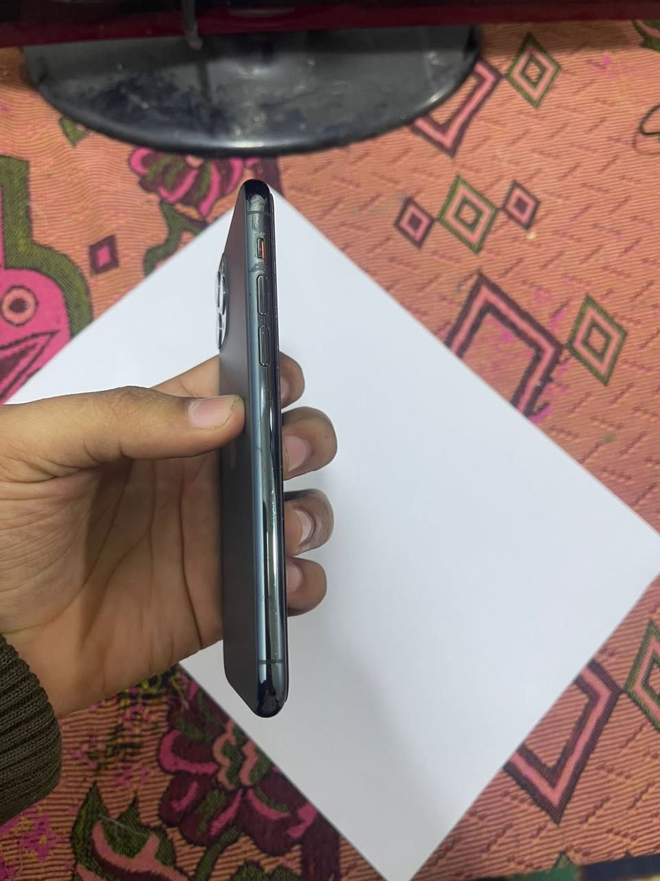 ايفون 11 برو للبيع الشاشه قطعه اصليه من ابل فيس عادي يشكل ذاكرته 64 بطاريه 79 ماعوزه شي شغال السعر 230 وبي مجال مكاني الشطره وهذا رقمي ***********
