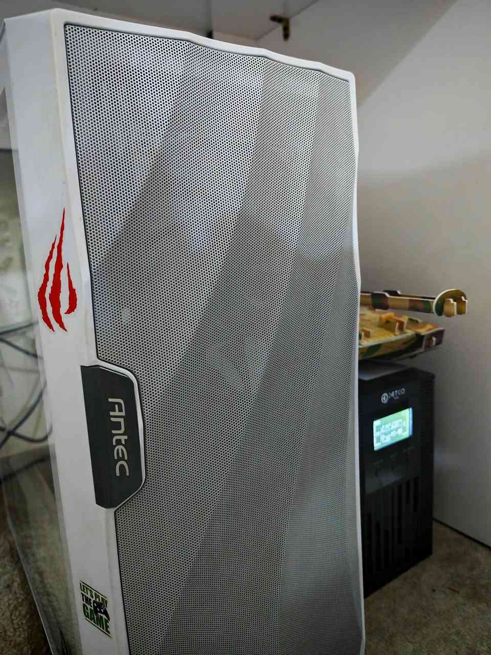 السلام عليكم تجميعة مستعمله :
رايزن 5 5600 x
Amd rx 6650 xt
B 550 proمذر بورد  msi
مبرد اساسن كنج 120 
بور hyper k 600 سلفر
رامات كورسير فينجيز 8×2 3600m
M.2 Lexar التخزين 2 تيرا
كيس انتك Df700  ار جي بي اهواي مودات الوان بي
شاشة سامسونج اودسي G4 240 هيرتز 25 انج

رايدها بمليون  و ميه وبيها مجال


**إذا كنت صاحب هذا الإعلان وتريد حذفه لأي سبب، رجاءا أرسل رسالة إلى الدعم الفني**