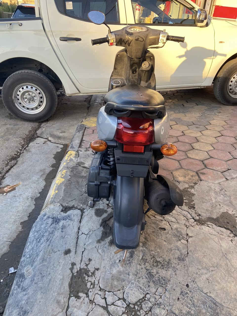 سلام عليكم فله للبيع  مكينه ونوزل مكفولاات  ماكن الدراجه  الكوت الزهاراء *********** مناسبه 🤍👋
