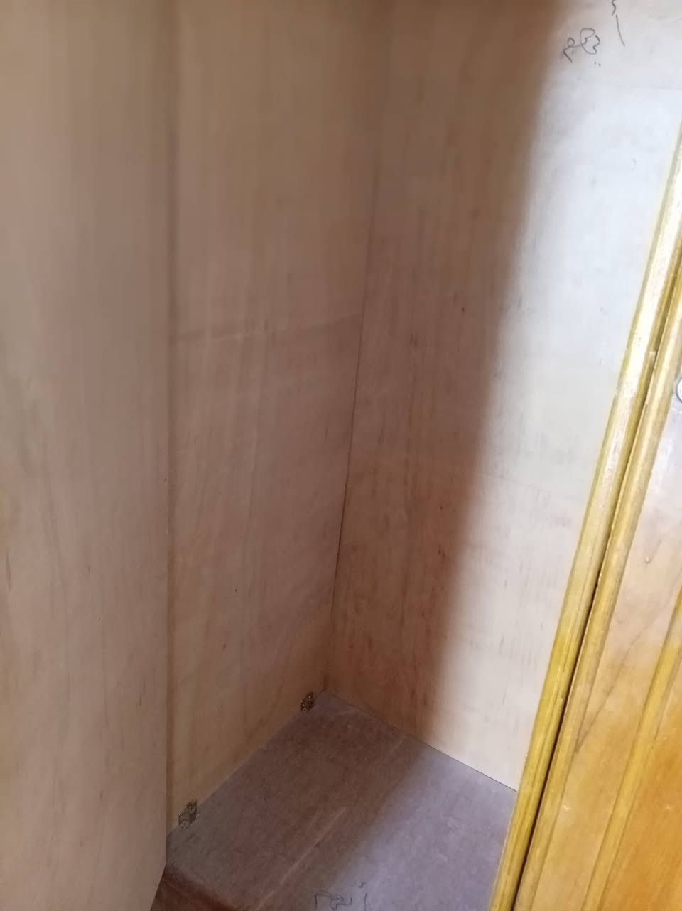 للبيع أو مراوس بغرفه بناتيه تركيه 
كنتور نجاره بابين كلش نضيف سعره 225 وبي مجال قليل
جربايه 55

#بس الشراي يجي خاص مستعجلين ع بيعتهن


**إذا كنت صاحب هذا الإعلان وتريد حذفه لأي سبب، رجاءا أرسل رسالة إلى الدعم الفني**