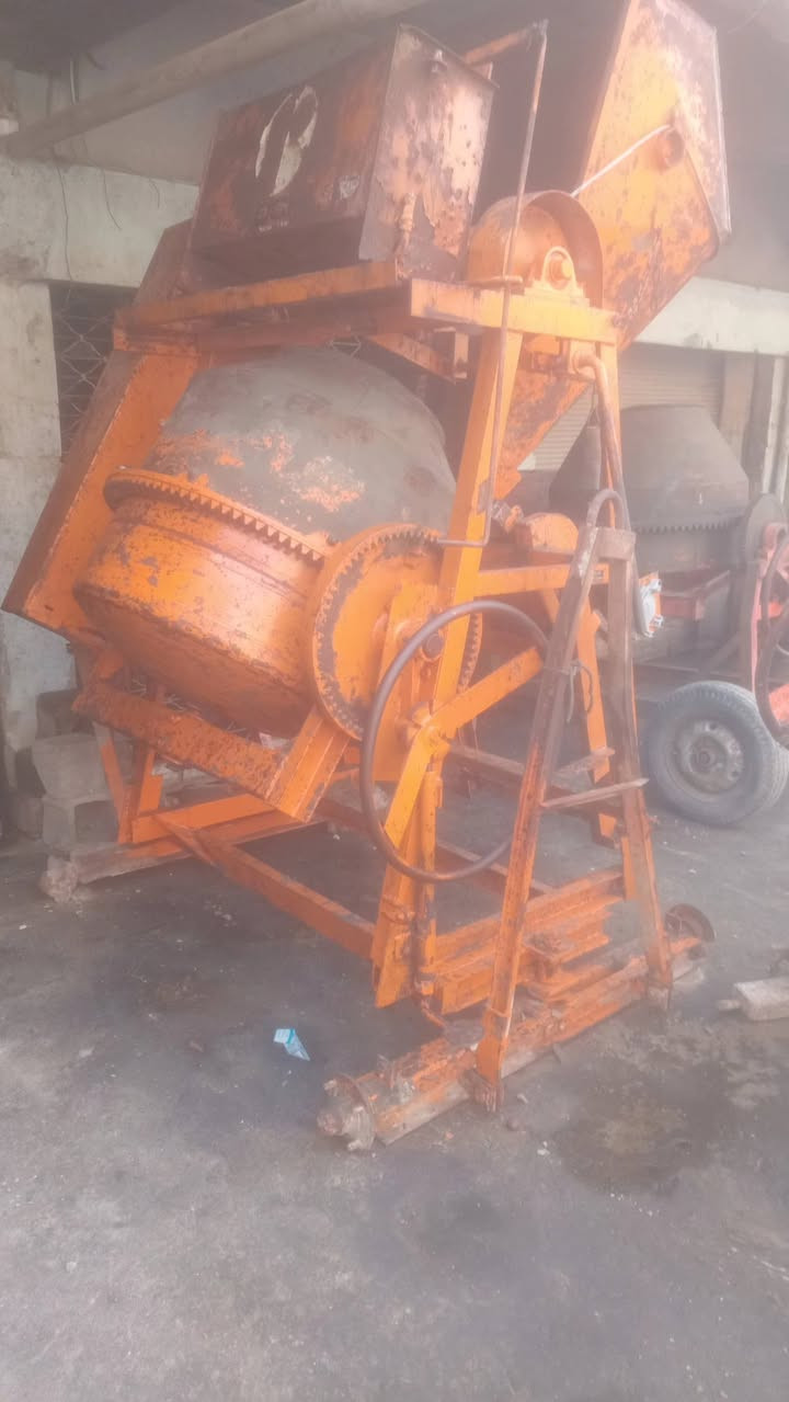 السلام عليكم خباط نوعية رواك للبيع عنوان  بغداد  ***********
