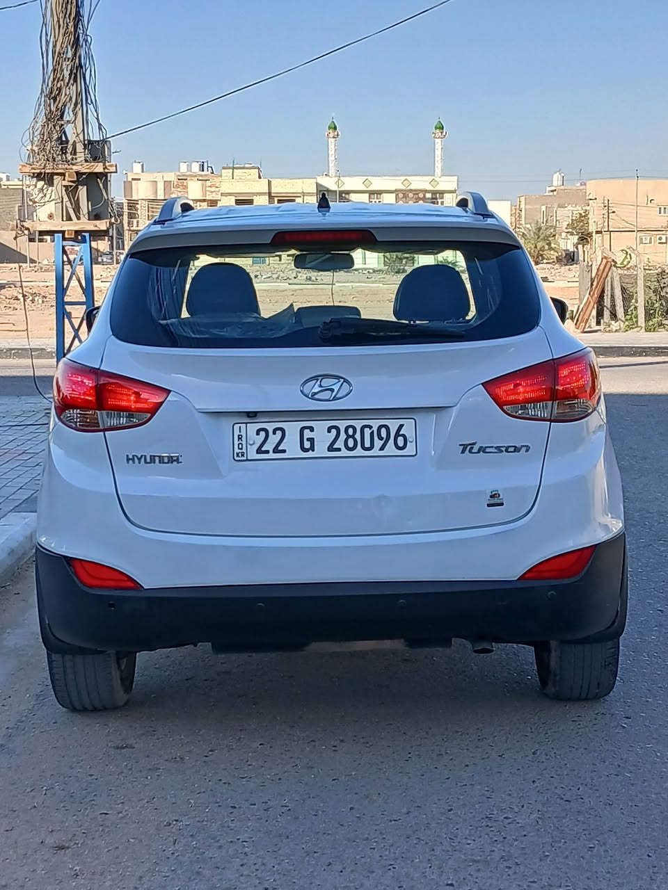 سلام عليكم سياره نوع توسان خلجيه مديل 2013 السياره جاهزه كير مكينه حداديه تخم تاير السياره حلوه وجديده تريد وكال تريد تحويل السعر 117 وبيه مجال بيه قطعتين بي بدون دواخل العلوان كربلاء رقم الهاتف تصل ودلل *********** بيع فقط
