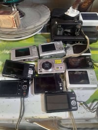 ماركات مختلفة • شلع • مفرد