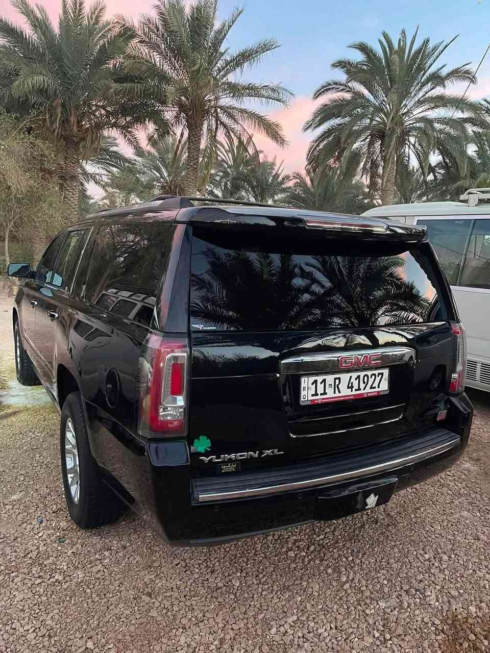 السلام عليكم من رخصت الأدمن سيارة جي ام سي دينالي موديل2016XLالسيارة نضيفة ما مشتغلة خط ابد السيارة مال بيت وارد امريكي حادثها بارد بالباب ومصلح بدون صبغ ابد ومغلفه بيبي اف حمايه و السيارة جاهزه ودينالي معروف موصفاته عاليه امفول كلش للأستفسار التواصل من خلال الرقم ***********مكلف بنشر عنوان السيارة البصرة الزبير.
