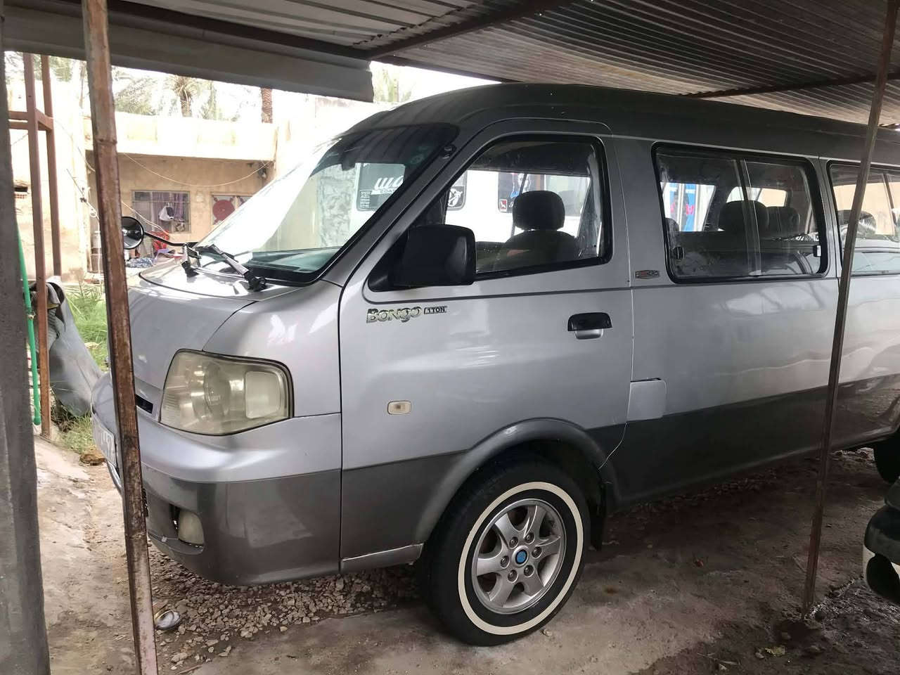 السلام عليكم 
للبيع بريجو منغولي ٢٠٠٥ ب١٣٥ وبيها مجال المكان بابل للاستفسار
***********
