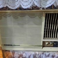 مكيف حجم طنين للبيع جنرال  الاصلي السعر 350 الف تايلندي الاصلي ... 077...