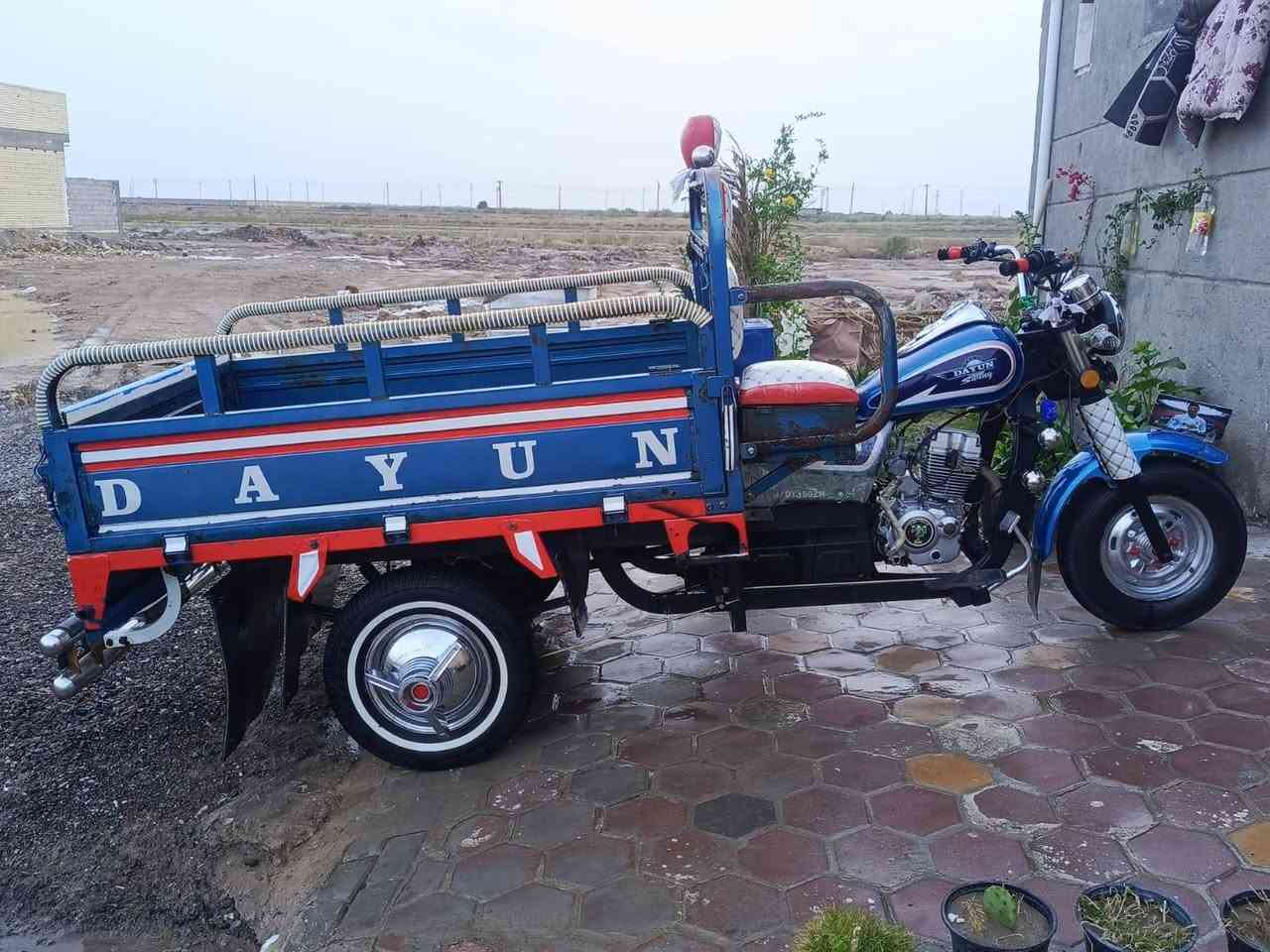 سلام عليكم ستوته للبيع موديل 2021 اوراق ستوته كفاله لا خياس لا صبق ركبه وشاصي كفاله تخم تاير مكان واسط غضاء الحسينيه الاحرار ملاحضه مكلف بنشر خاص مارد ولا اعرف سعره رقم صاحب ستوته ***********
