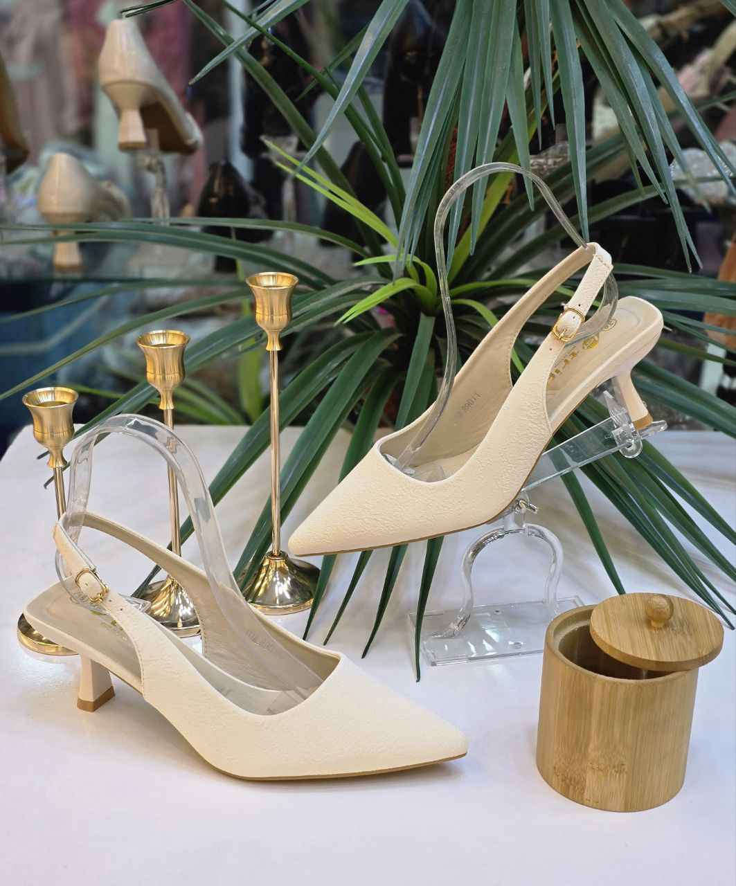 ‎كعب ارتفاع 5 سم
السعر 12 الاف فقط
37-38-39-40-41

#explorepage

#exploremore

#exploreeverything

#e‎ النجف, العراق


**إذا كنت صاحب هذا الإعلان وتريد حذفه لأي سبب، رجاءا أرسل رسالة إلى الدعم الفني**