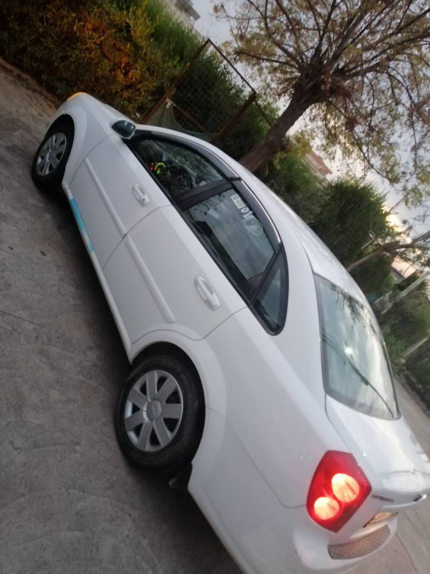 ئۆپترا مۆدێل 2013 هیچی نیە سنوقی بستێک بۆیاغە رەقەموو سەنەوی نوێیە بەناوی خۆم سەیارەکە زۆر پاکو خاوێنە دوو سویجە ABSبەناوی خۆمە پشتو پێشی کەپسە تبریت بەشەرت سعری 87گەڵاو مجال  ژ.م 0750 6674967 أربيل, العراق
