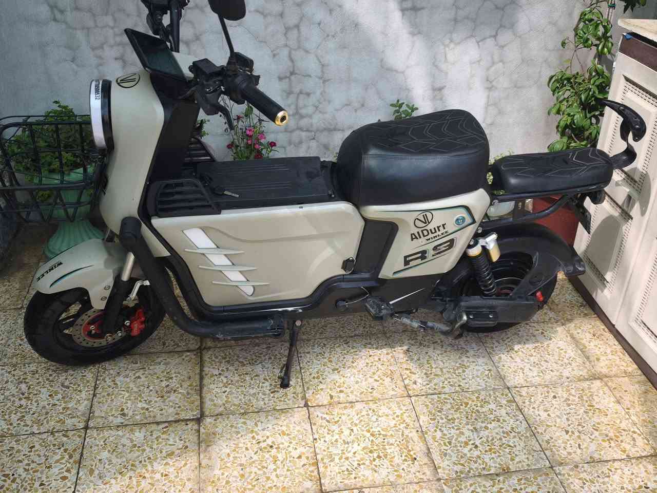 R9
البيع فقط 

5 بطاريات مسطره 

كلشي شرط 
السعر 500 وبي مجال 
مكاني الموصل الرشيدية


**إذا كنت صاحب هذا الإعلان وتريد حذفه لأي سبب، رجاءا أرسل رسالة إلى الدعم الفني**
