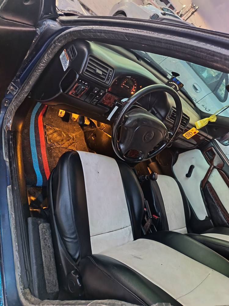 ئۆپلافیتڕامۆدیلا1992سەنەویوشینگەتا2025بەسەرجوە مەکینەسەنی تەبرید بەشەرت بۆیاخ حامەبۆجوانی کاملا جوان کاری بۆکراوە توندوتۆلە کاملا لایتەکانی کراوەبەلید سەیەرەیەکی زۆرجوانە 210هەزارغرامەی لەسەرەدوای مەحمەلەدەجیردریتەوە سعر 50وەرەقەتۆزیک مەحمەلە شوین هەولیر ژ.م  *********** أربيل, العراق
