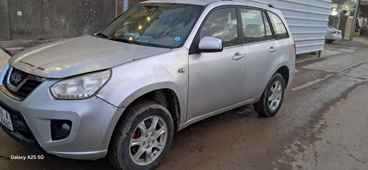 السلام عليكم
شيري تيكو موديل ٢٠١٣ لون سلفر بيها صبغ ابيع حزام محرك مجفت تبريد تدفئة شغالات شاشة سعر  ٤٠ هزة بعد ٣ اشهر وتسقط تحويل مباشر السيارة باسمي 
للتواصل ***********
