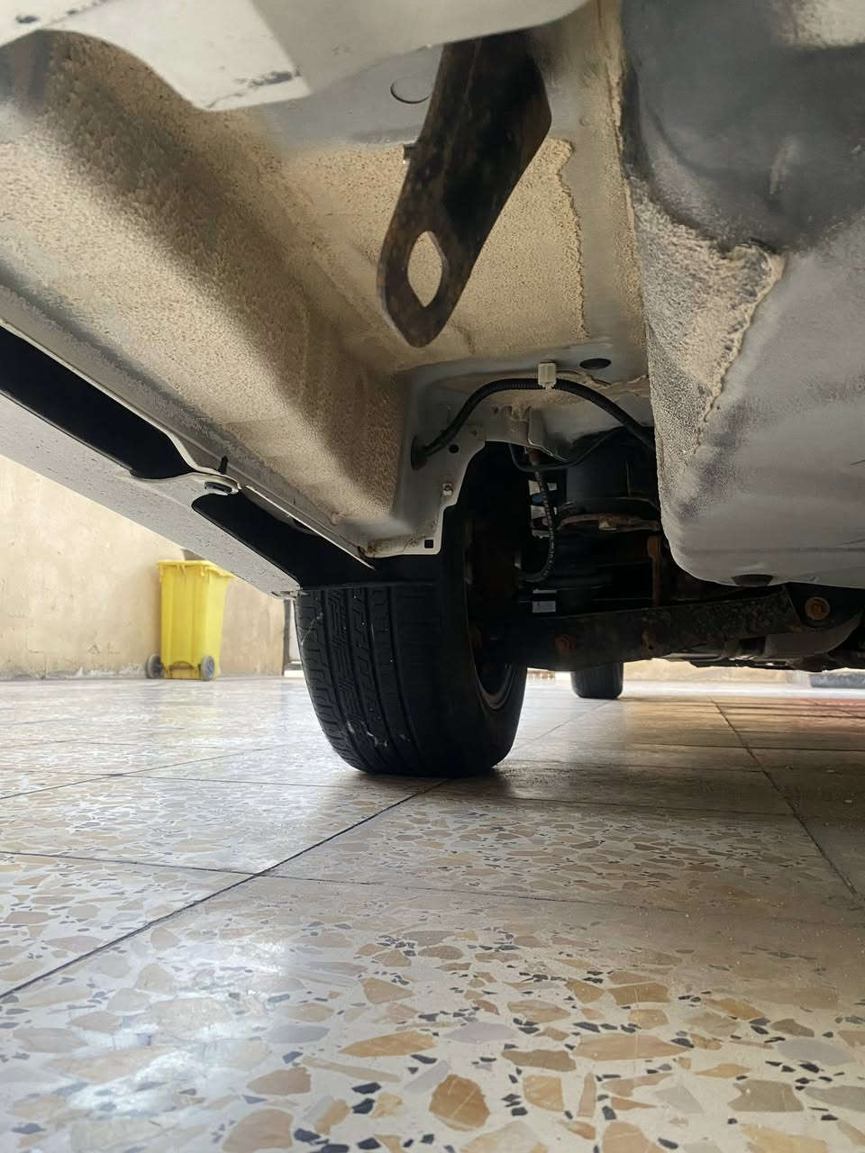 سلام عليكم ملكه جنون 2003 رقم كركوك سياره ما دفوع كمرك فقط وكاله ولاكمرك نفتح تكدر تدفع وتحول بسمك سياره كارتون مكفوله من الكصه وضربه جديده سياره حداديه نص عمر تبريد ثلج تايرات جدد مكان سياره بصره ابو صخير للاستفسار  سعر (110)(***********
